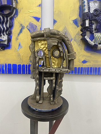 Head,29x21x44(h)cm ceramic, 2024
